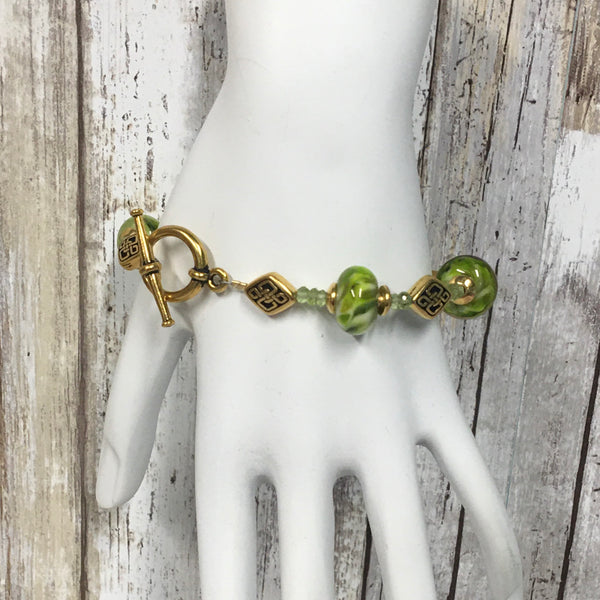 Celtic 22kt Gold & Green Lampwork Glass Bracelet