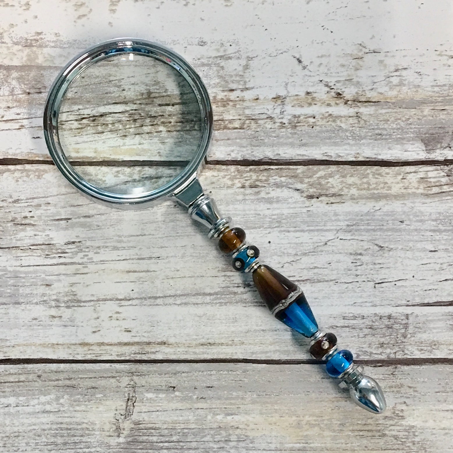 Magnifying Glass - Aqua and Topaz